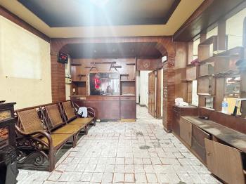 捷運芝山大空間一樓