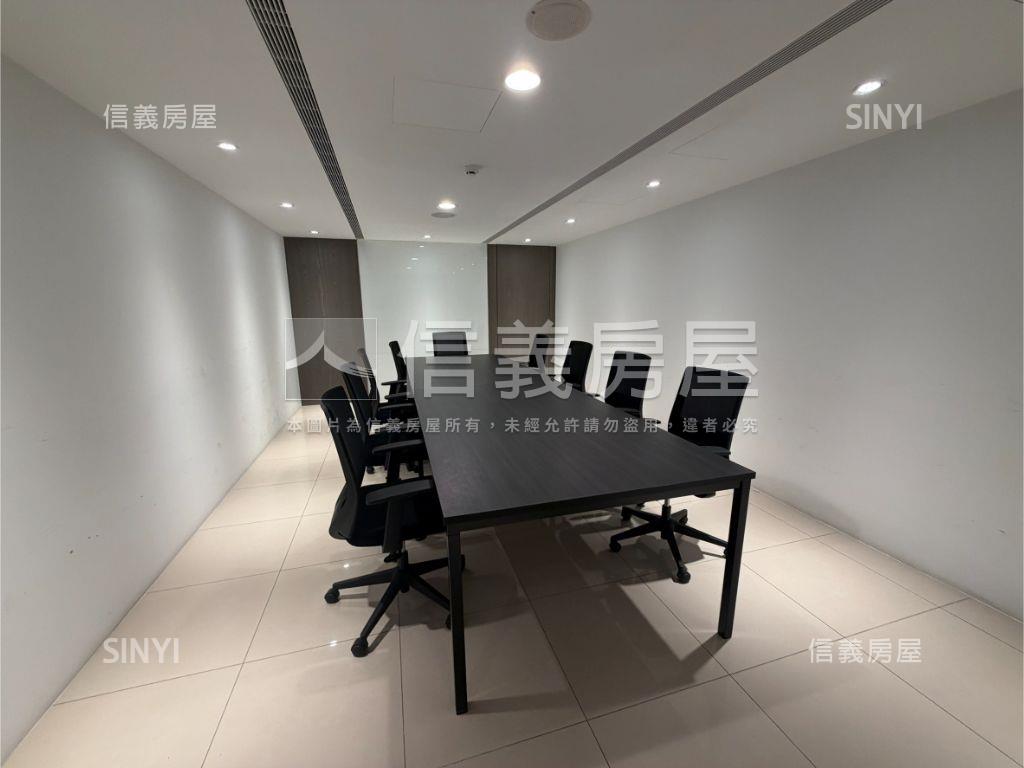 樂沐藏境・巨蛋首席房屋室內格局與周邊環境