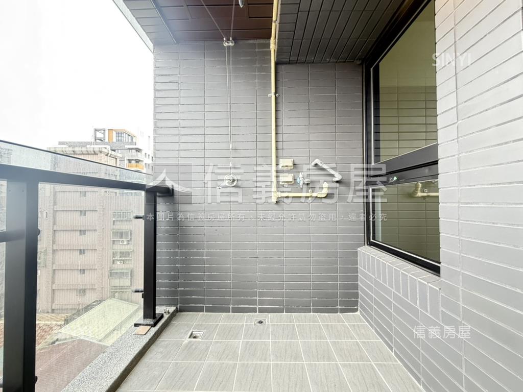 永安漢皇新Ｄ５兩衛１０樓房屋室內格局與周邊環境