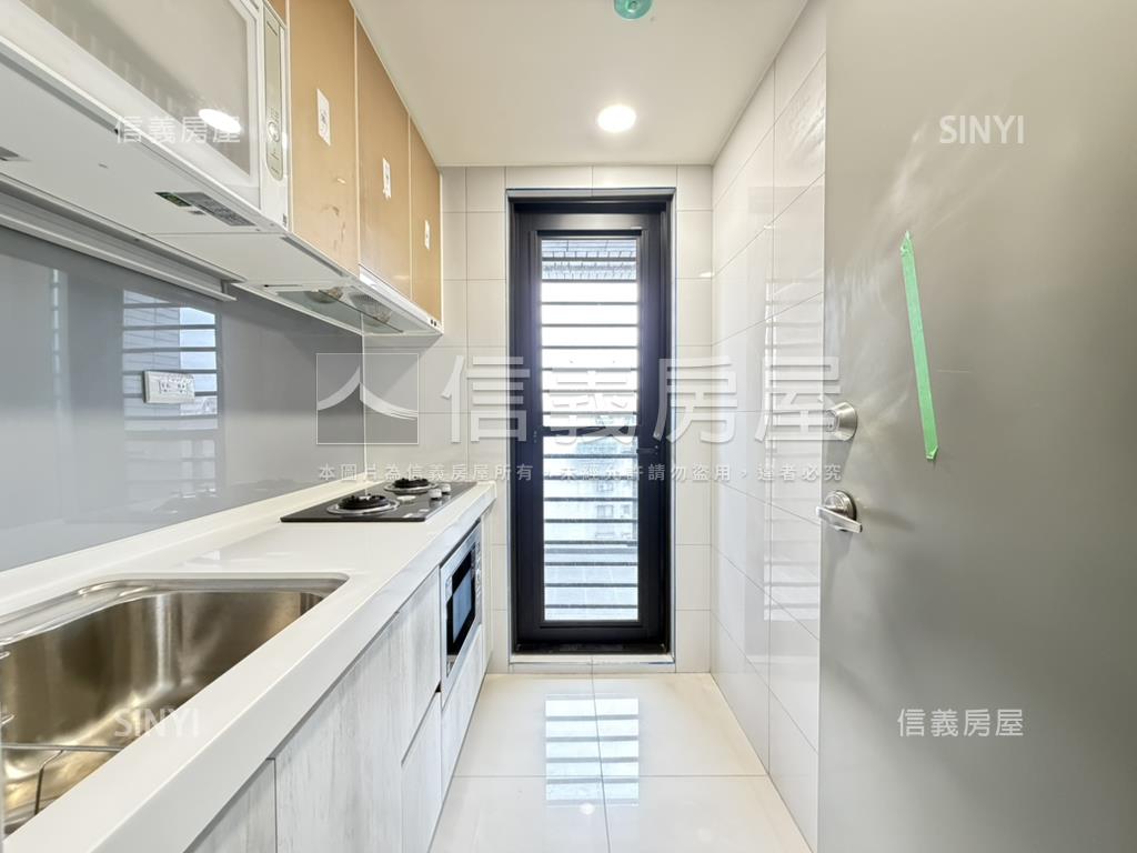 永安漢皇新Ｄ５兩衛１０樓房屋室內格局與周邊環境