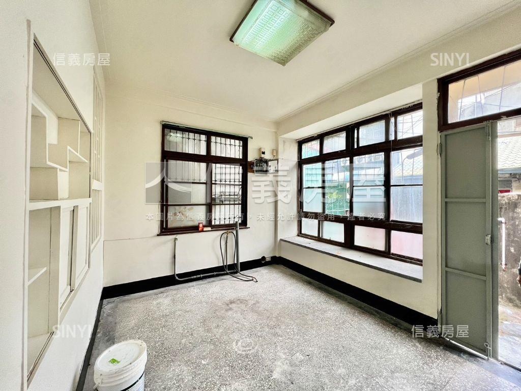 精武站旁經典低總價透天房屋室內格局與周邊環境