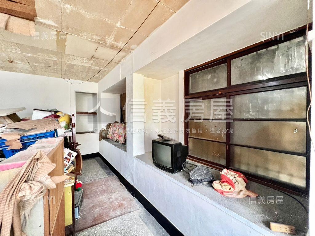 精武站旁經典低總價透天房屋室內格局與周邊環境