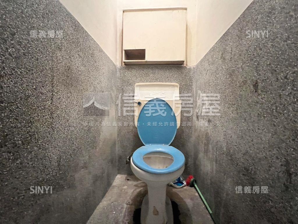 精武站旁經典低總價透天房屋室內格局與周邊環境