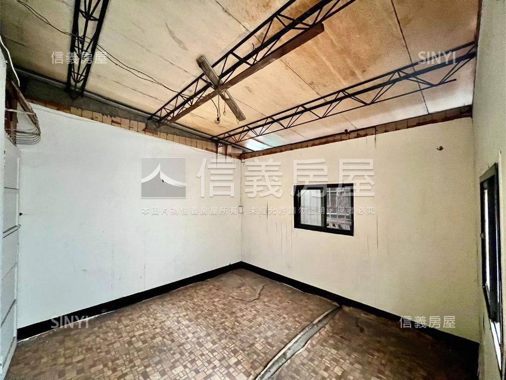 精武站旁經典低總價透天房屋室內格局與周邊環境