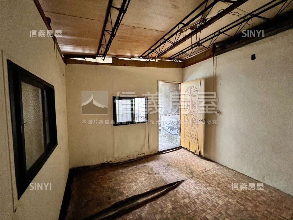 精武站旁經典低總價透天房屋室內格局與周邊環境