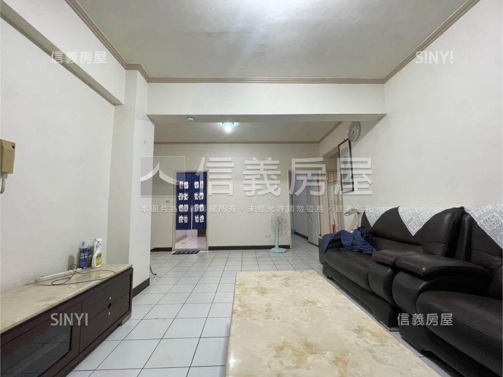 低總價社區管理三房房屋室內格局與周邊環境