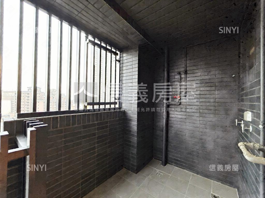 昭揚大耀景觀三房車位房屋室內格局與周邊環境