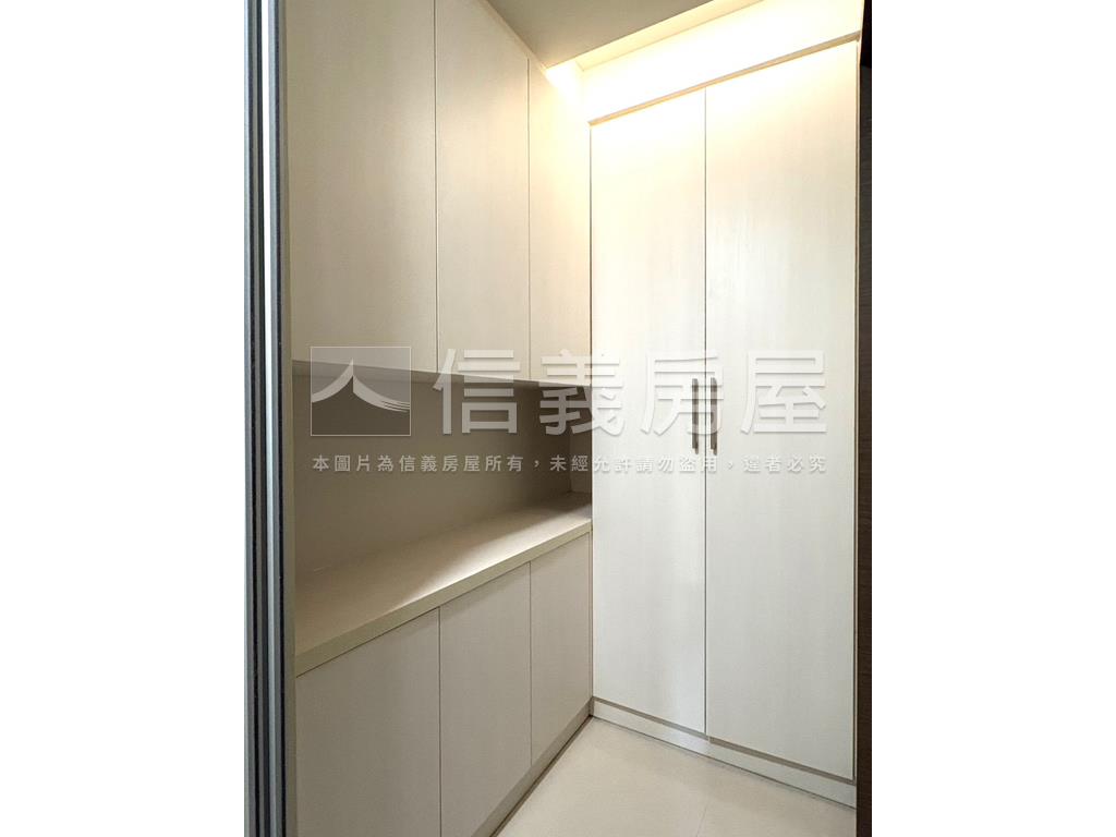 迎旭美裝透天房屋室內格局與周邊環境