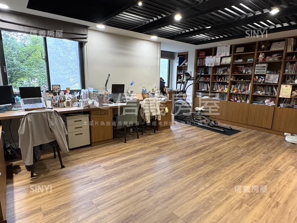 迎旭美裝透天房屋室內格局與周邊環境