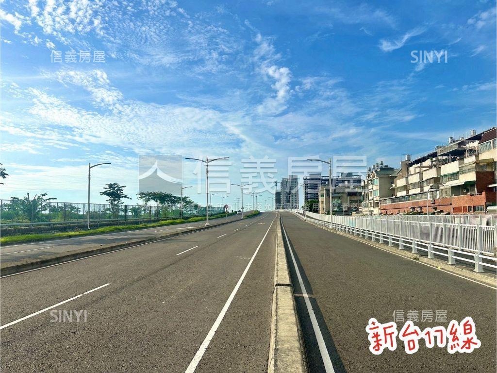 楠梓近新台１７車庫透天房屋室內格局與周邊環境