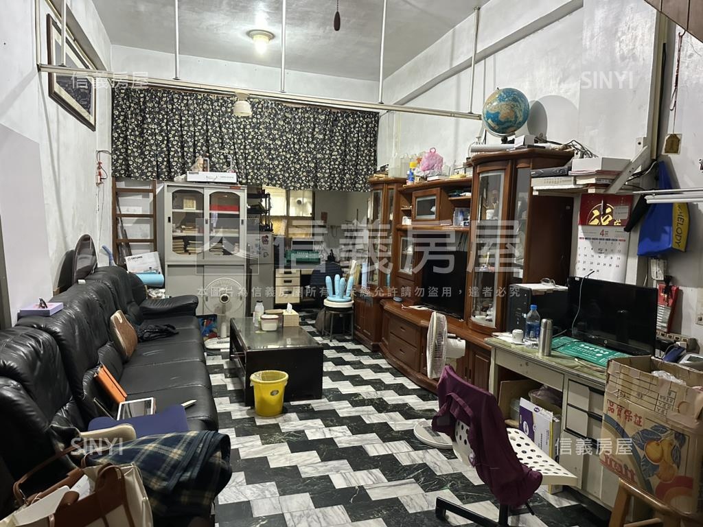 三重連棟透天房屋室內格局與周邊環境