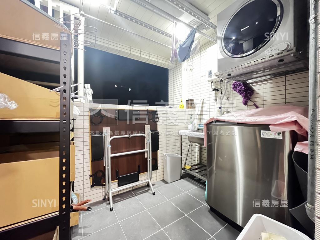 陸江鉅作。雲曦暖光房屋室內格局與周邊環境