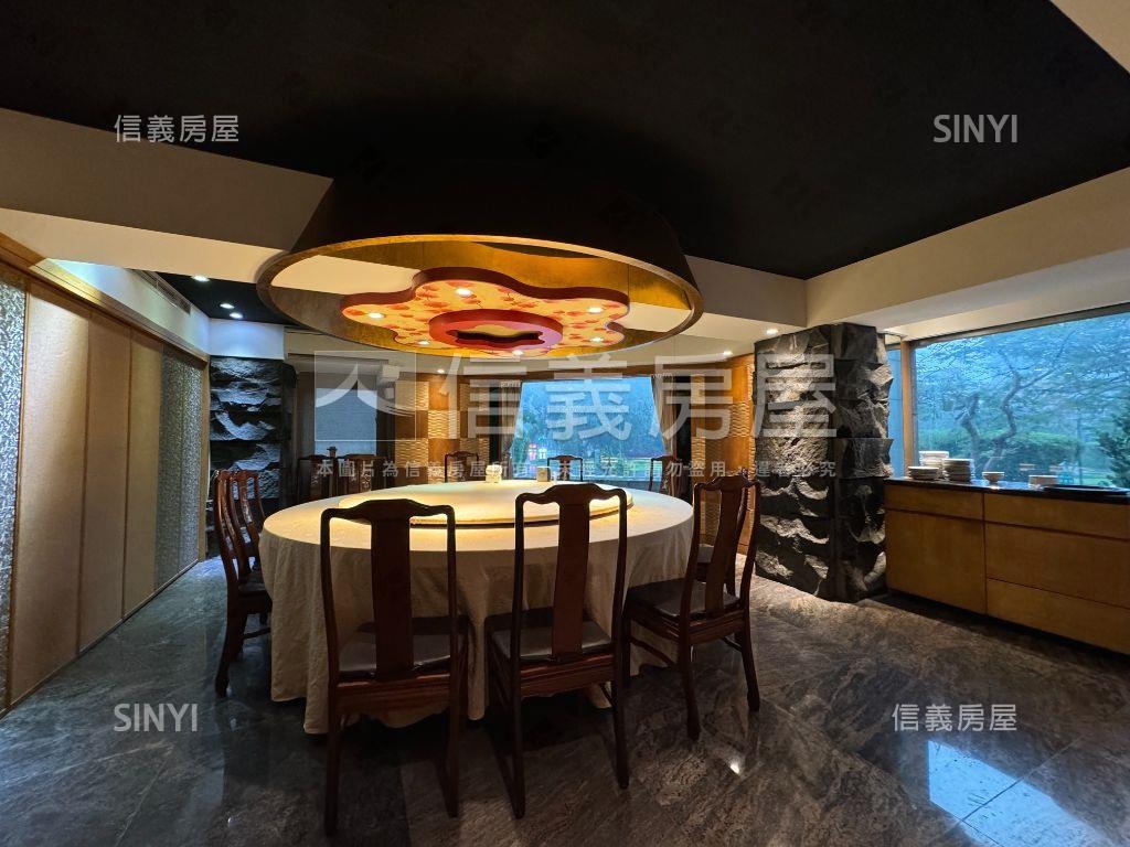 仁愛圓環三角窗黃金店霸房屋室內格局與周邊環境