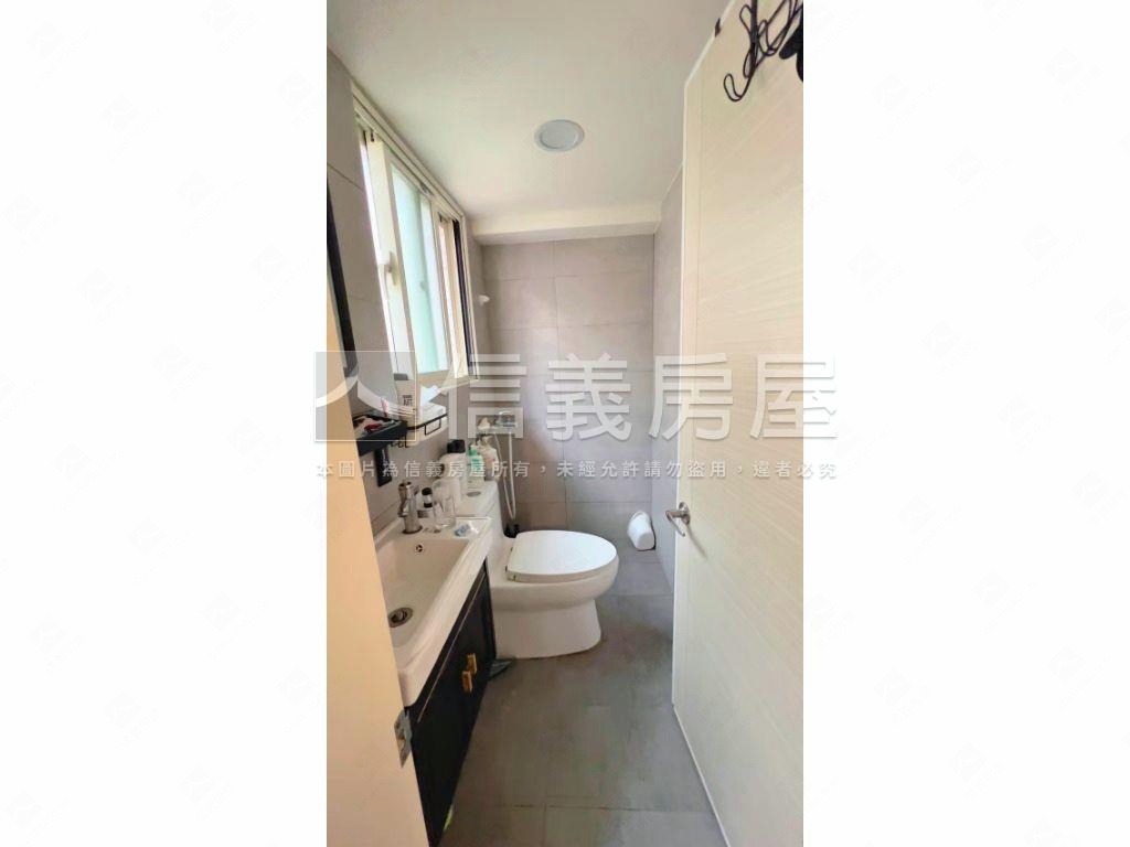 長安街年輕公寓日光照拂房屋室內格局與周邊環境