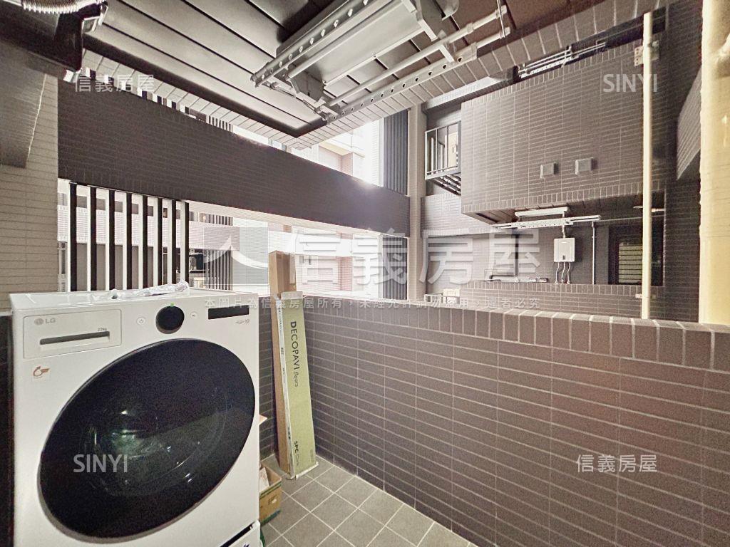 長虹天景公園兩房車位房屋室內格局與周邊環境