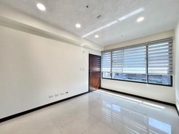 行情！藍海帝國２房平車