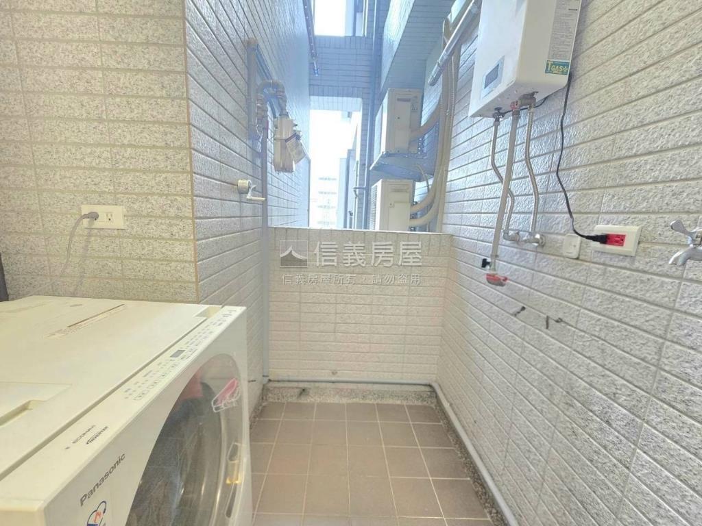 ║敘建築║時尚光映美三房房屋室內格局與周邊環境