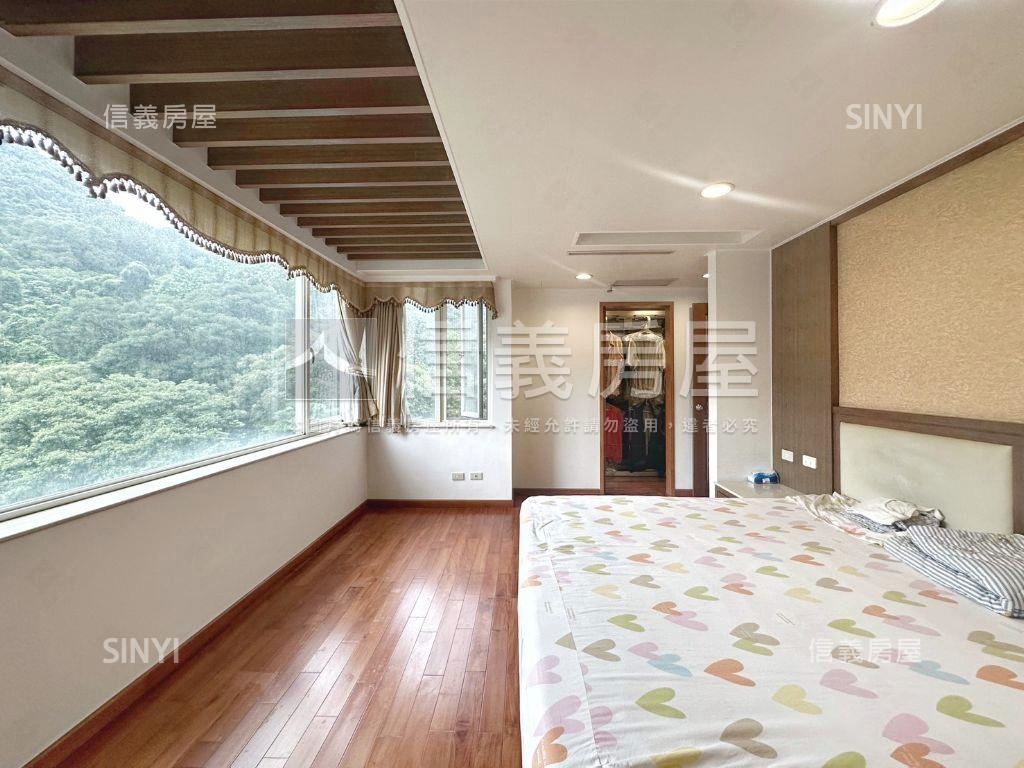 桔運青山邊間高樓四房房屋室內格局與周邊環境