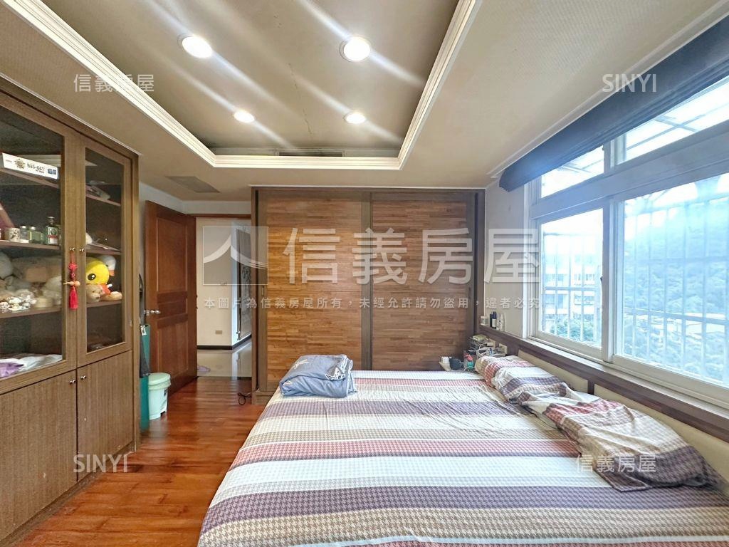桔運青山邊間高樓四房房屋室內格局與周邊環境