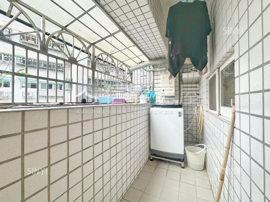 桔運青山邊間高樓四房房屋室內格局與周邊環境
