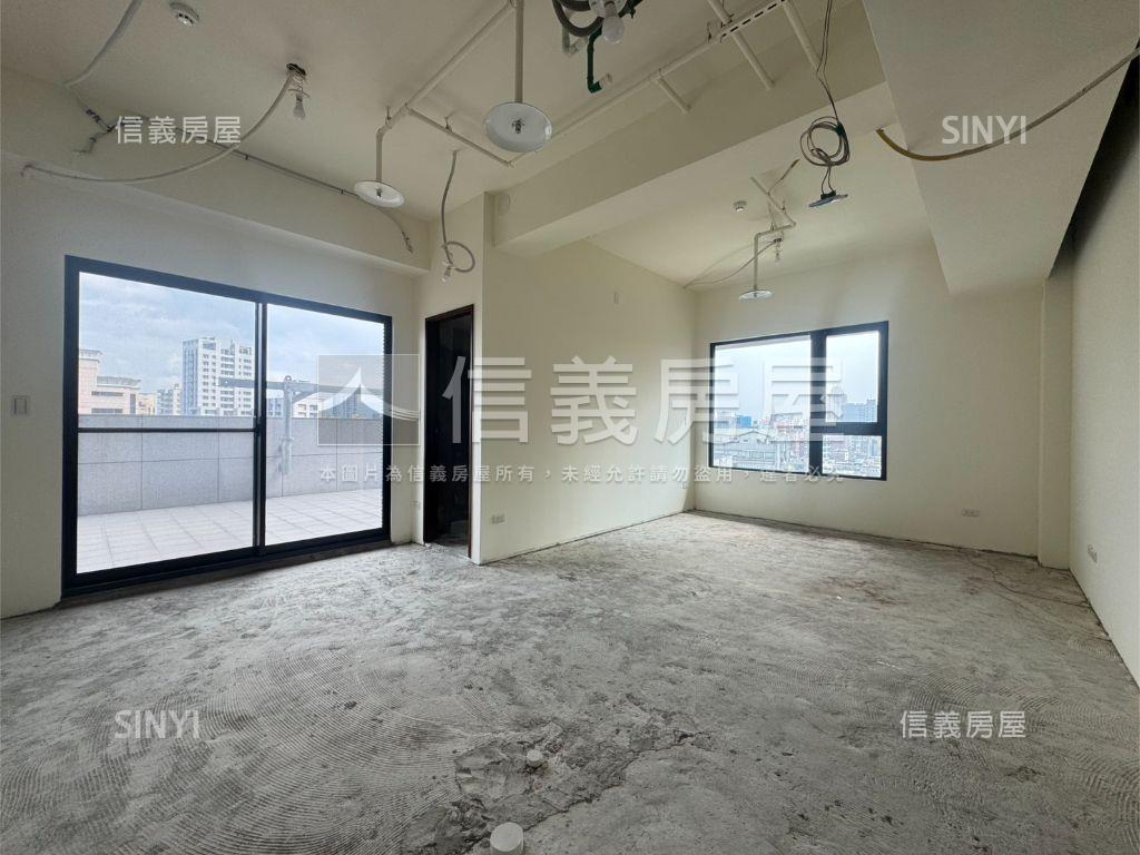 雍居仁愛★Ａ３花園露臺戶房屋室內格局與周邊環境