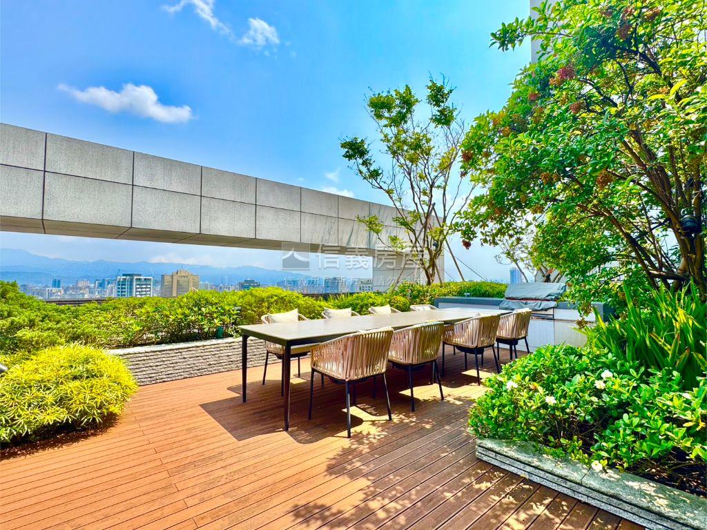 雍居仁愛★Ａ３花園露臺戶房屋室內格局與周邊環境