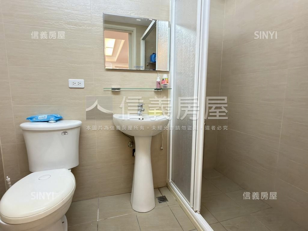 忠明翠堤四房平車大空間房屋室內格局與周邊環境