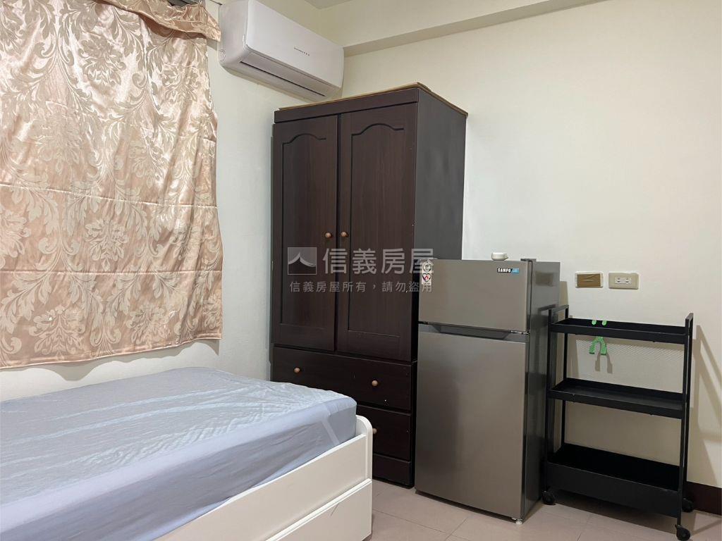 石牌商城公寓一樓房屋室內格局與周邊環境