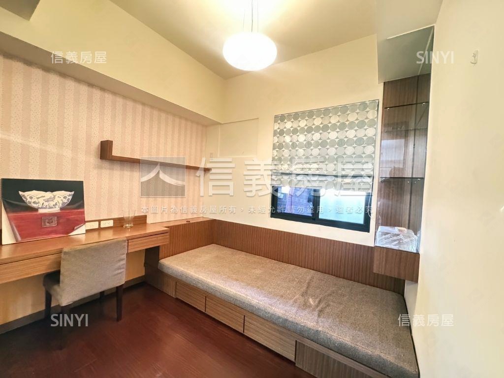 巨蛋商圈３房成家房屋室內格局與周邊環境