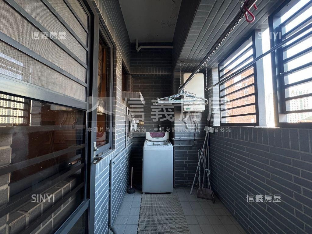巨蛋商圈３房成家房屋室內格局與周邊環境