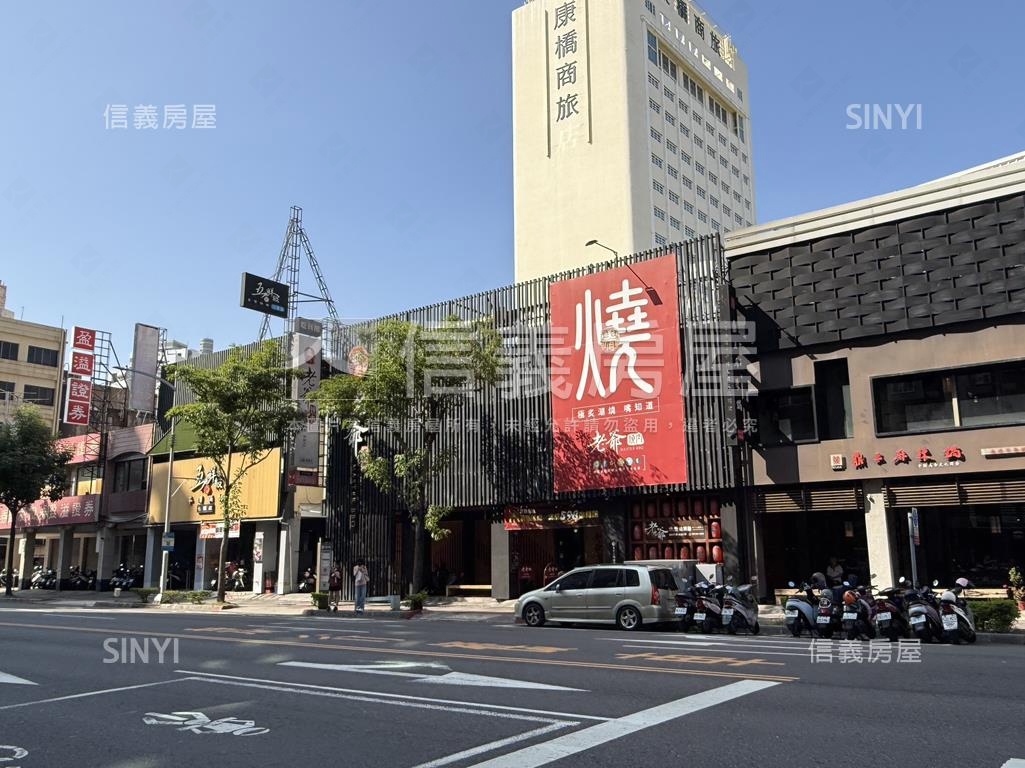 近捷運邊間採光大套房房屋室內格局與周邊環境