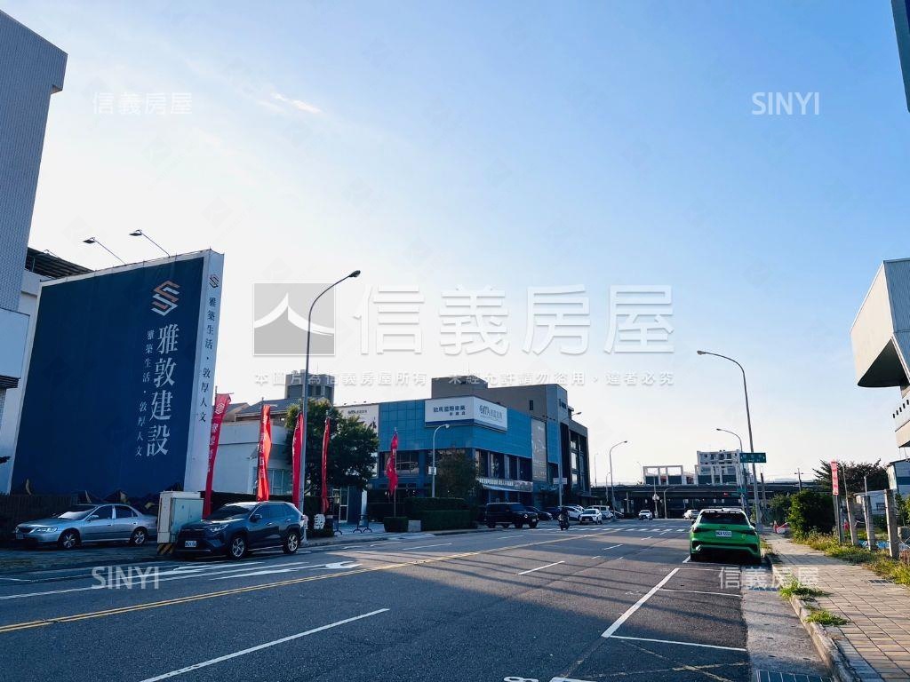 單元二市政南一路稀有土地房屋室內格局與周邊環境