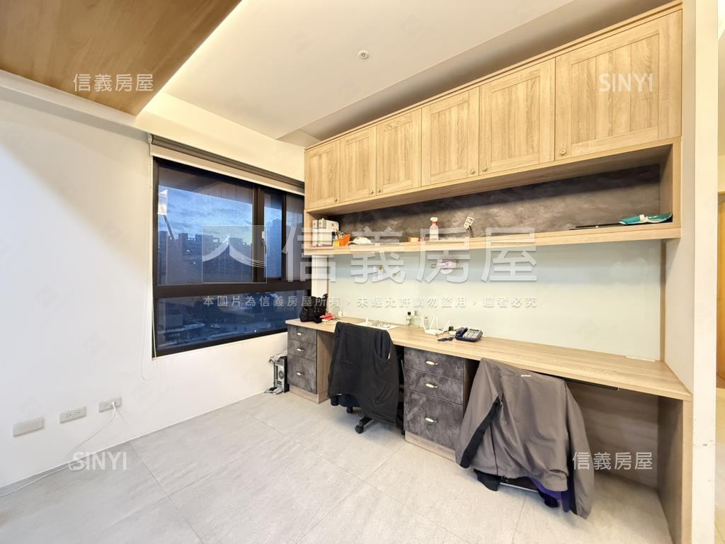 ★副都心★雙捷運都峰苑Ⅱ房屋室內格局與周邊環境