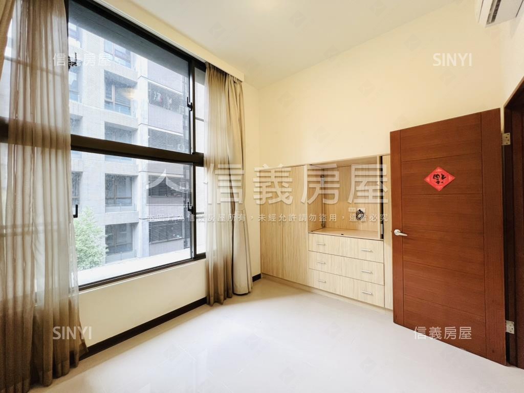 上河苑挑高優質兩房房屋室內格局與周邊環境