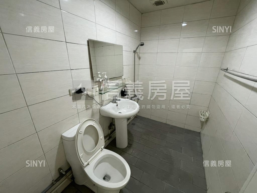 中和街三房美寓房屋室內格局與周邊環境