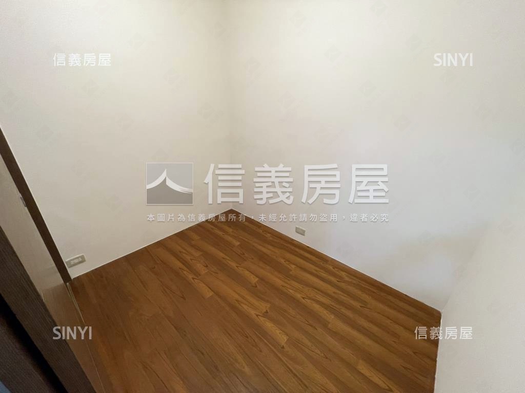 中和街三房美寓房屋室內格局與周邊環境