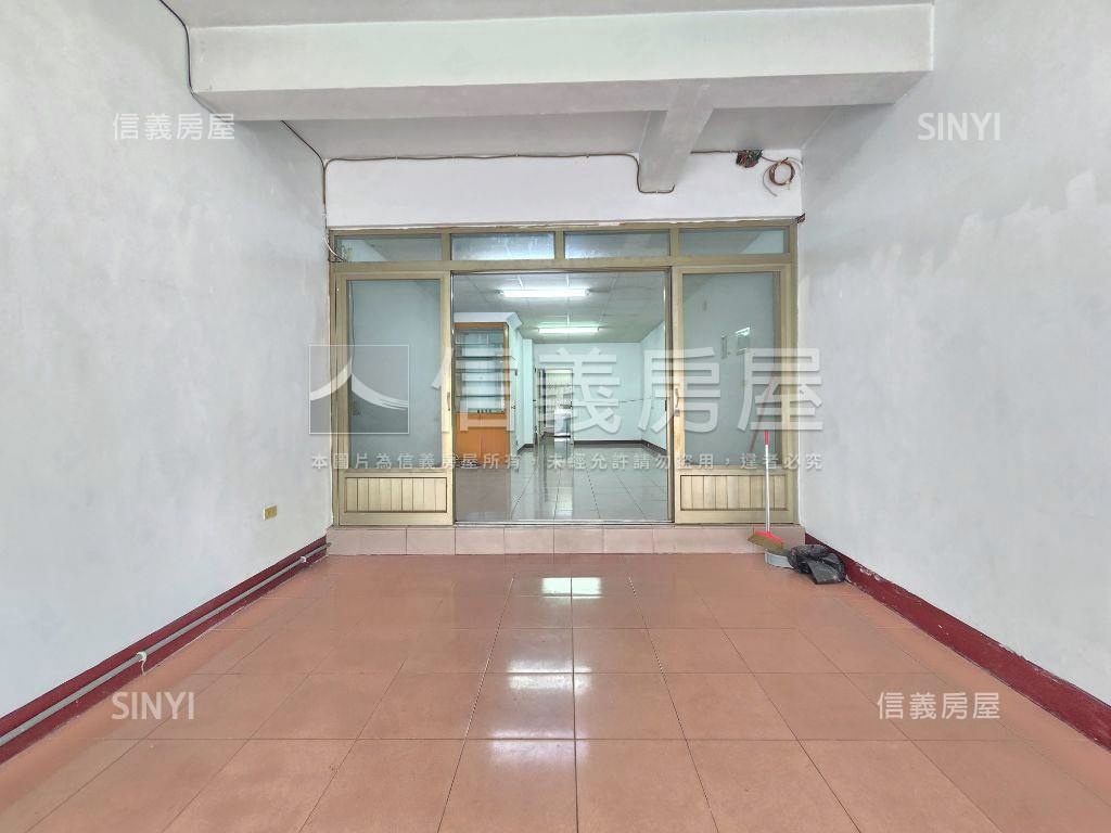 陽明學區．活巷車庫美透天房屋室內格局與周邊環境