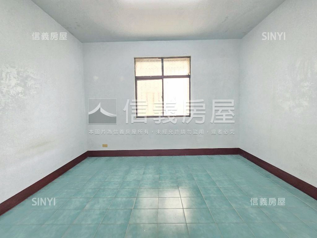陽明學區．活巷車庫美透天房屋室內格局與周邊環境