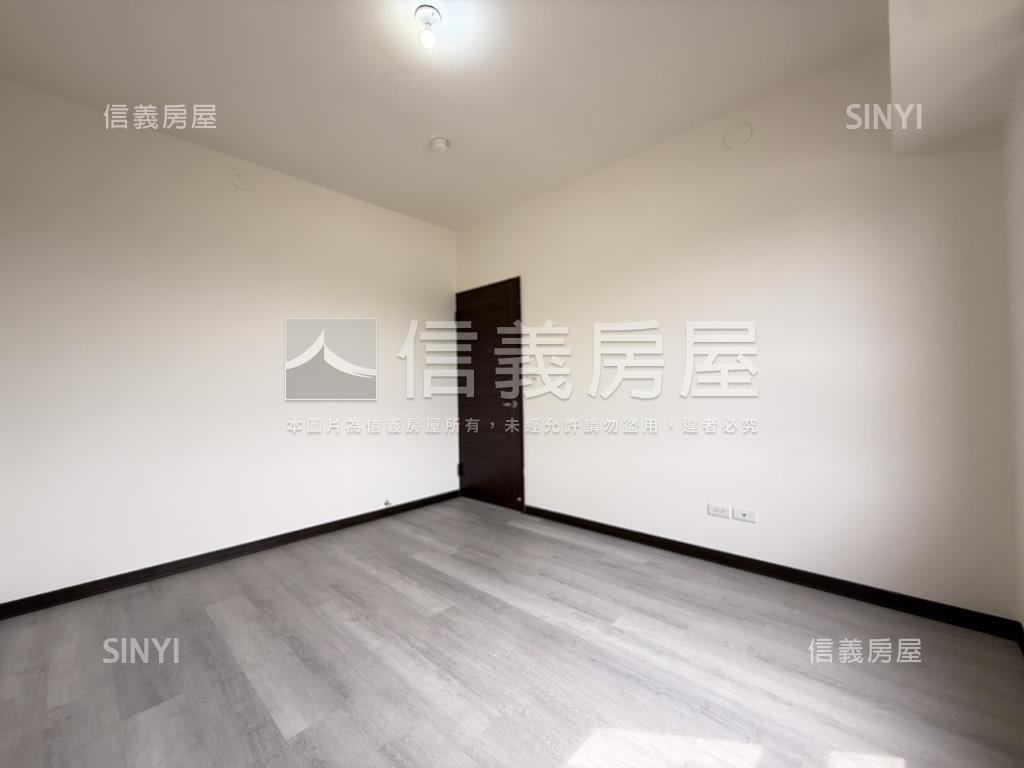 全新交屋市鎮之櫻兩房平車房屋室內格局與周邊環境