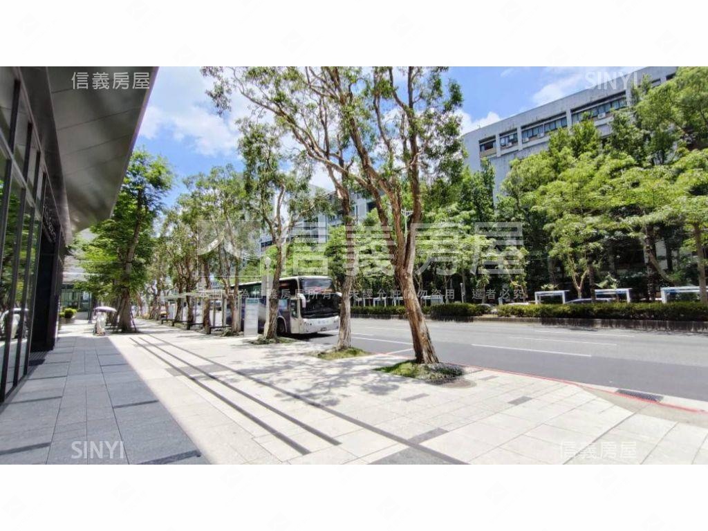 忠孝新生｜經典傳家和苑房屋室內格局與周邊環境