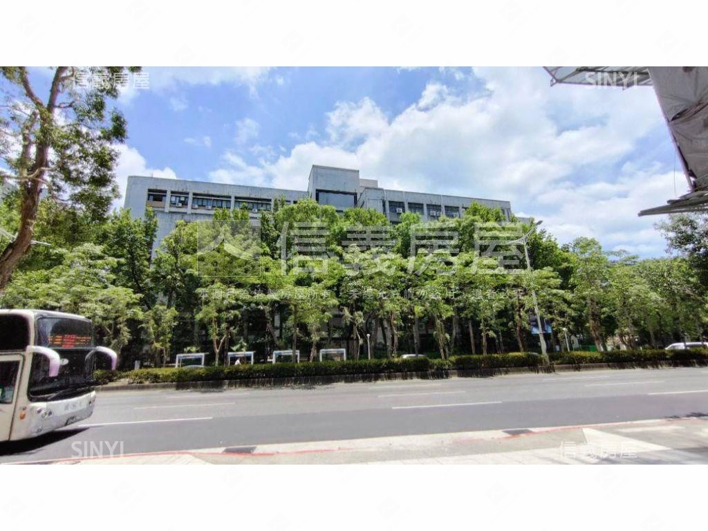 忠孝新生｜經典傳家和苑房屋室內格局與周邊環境