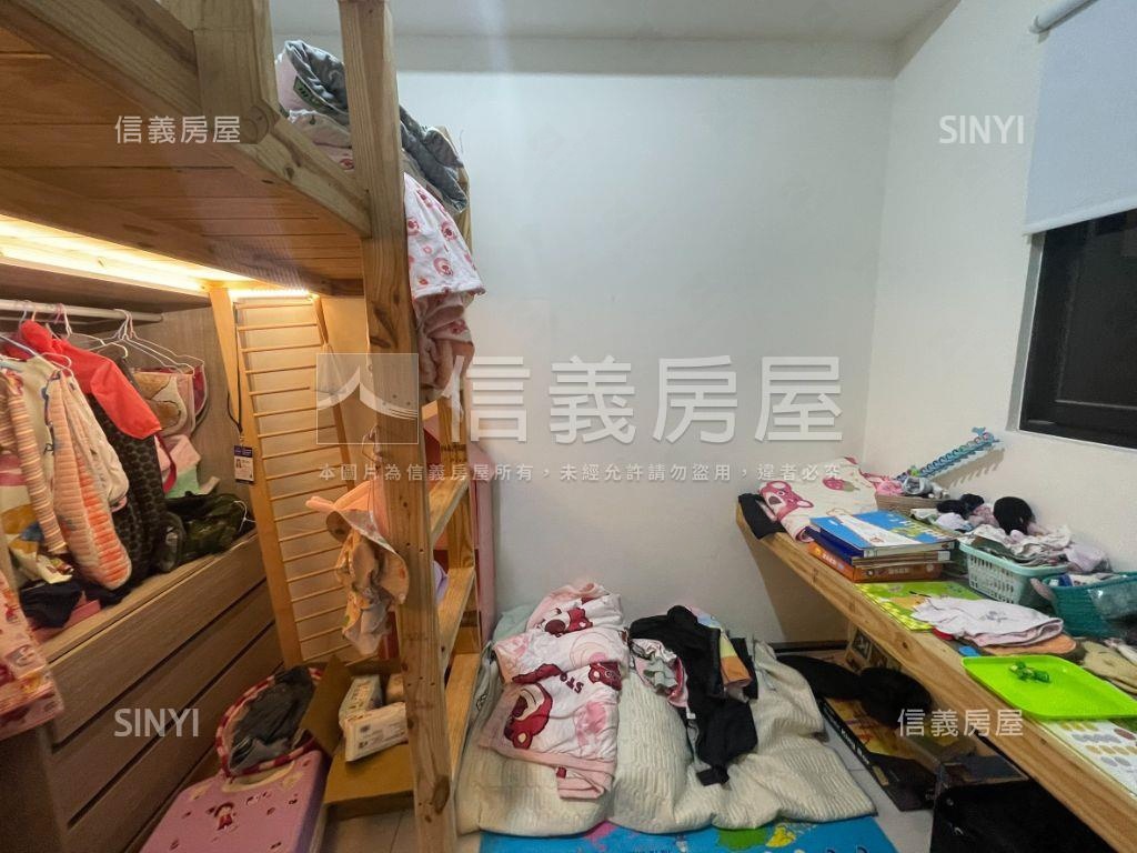 銳揚新世代兩房兩衛平車房屋室內格局與周邊環境