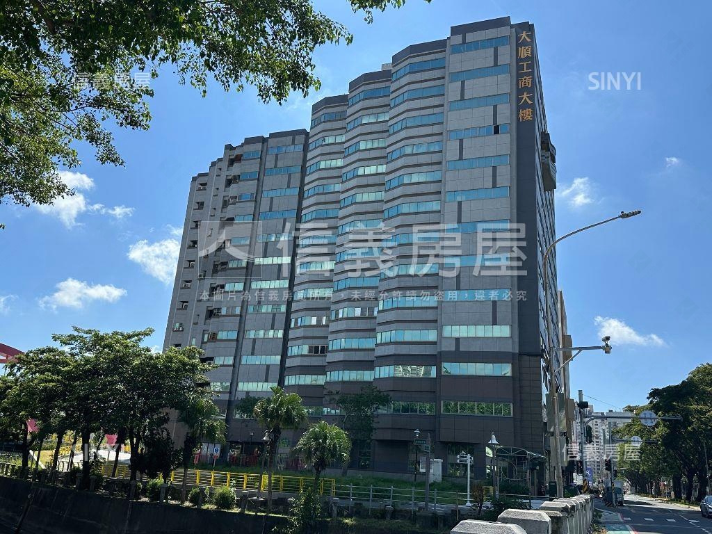 大順工商大樓稀有廠辦房屋室內格局與周邊環境