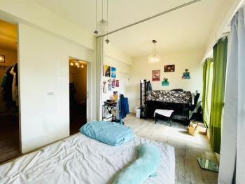 專任！大里破百坪臨路透店