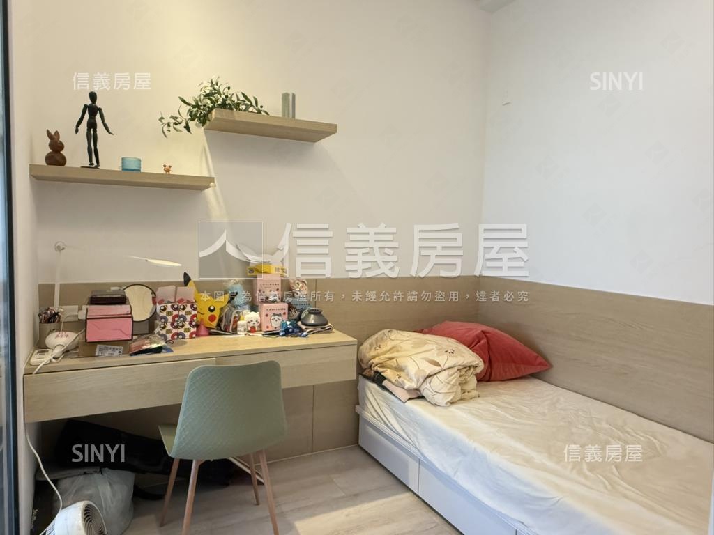獨家。近捷運精裝美兩房房屋室內格局與周邊環境
