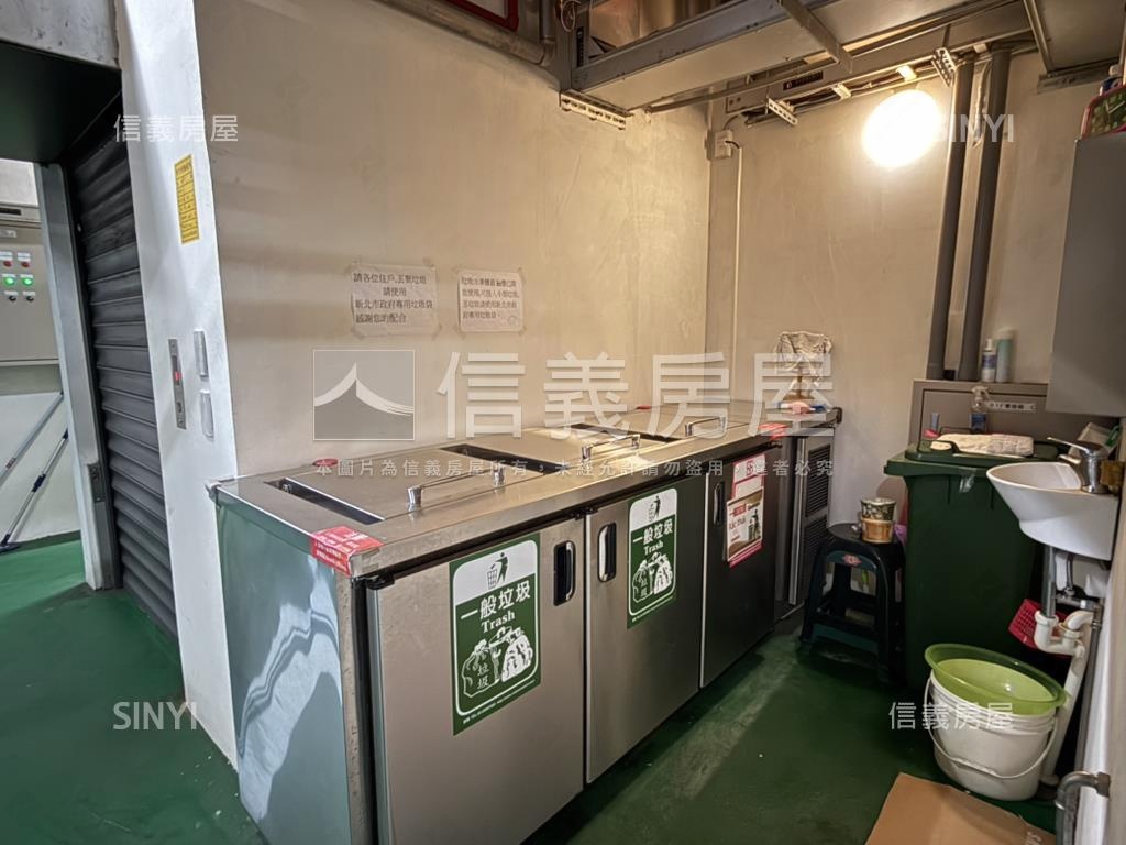 獨家。近捷運精裝美兩房房屋室內格局與周邊環境