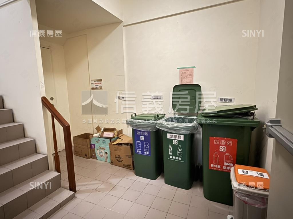 獨家。近捷運精裝美兩房房屋室內格局與周邊環境