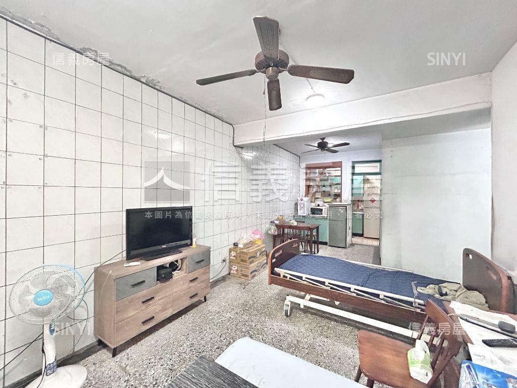 近科博館誠意出售孝親透天房屋室內格局與周邊環境