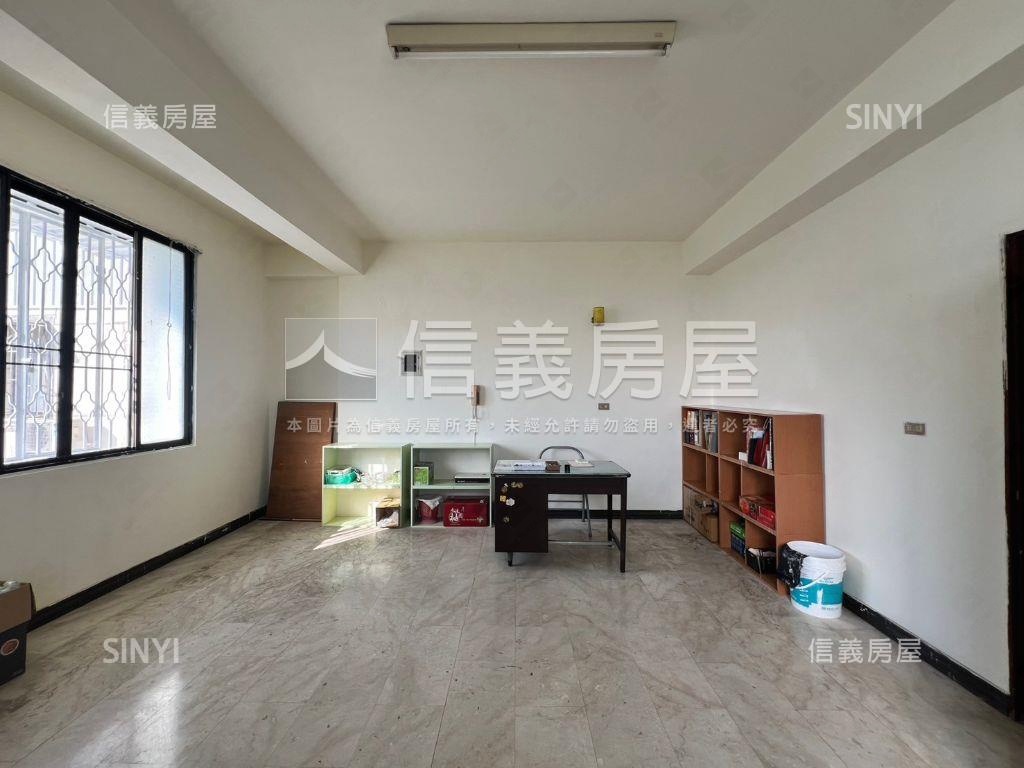 大灣大地坪透天房屋室內格局與周邊環境