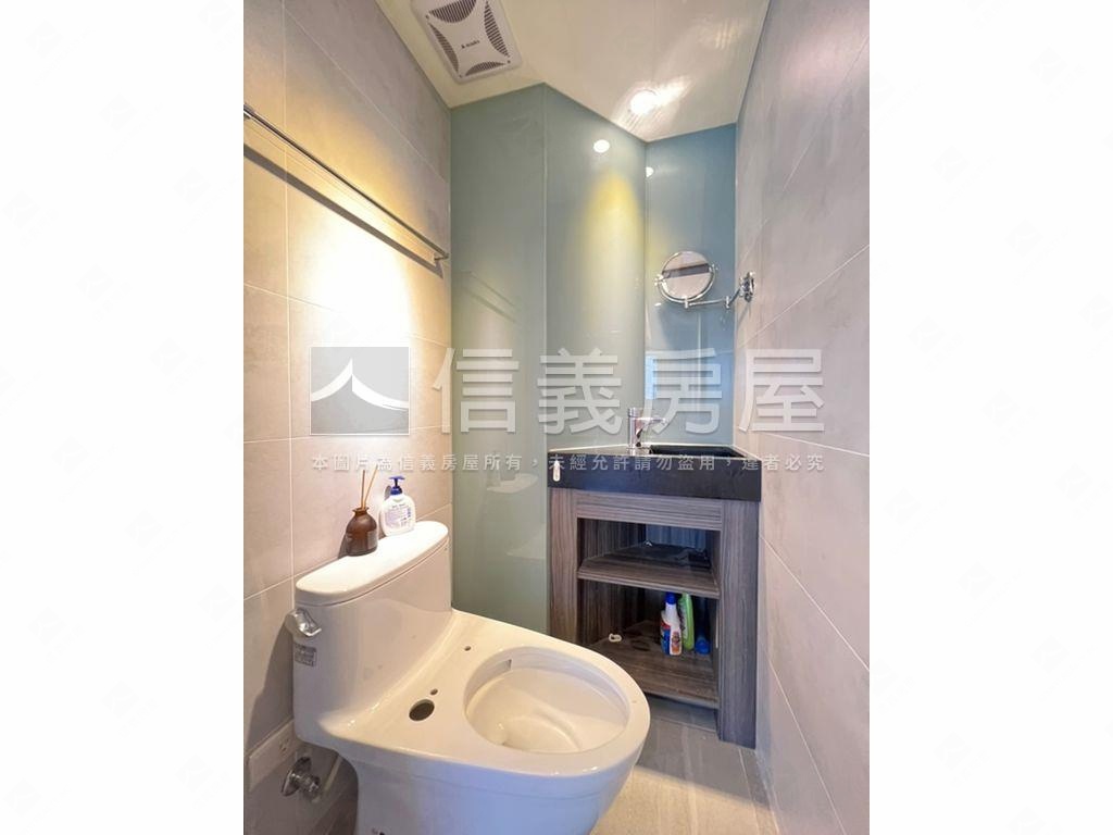 ［名人觀邸］景觀三房車位房屋室內格局與周邊環境